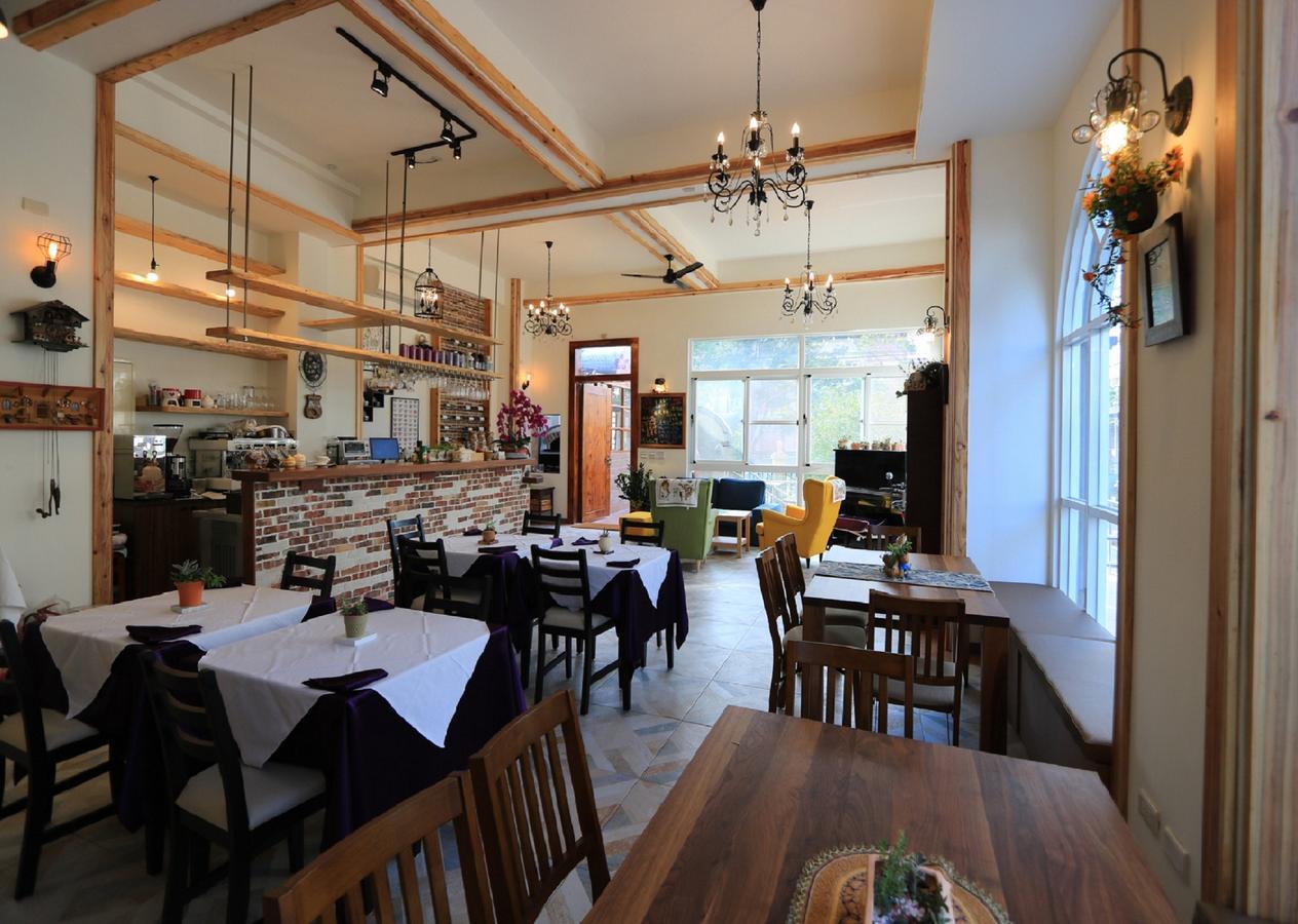 La Fleur Bnb & Restaurant Heng-ch'un Esterno foto