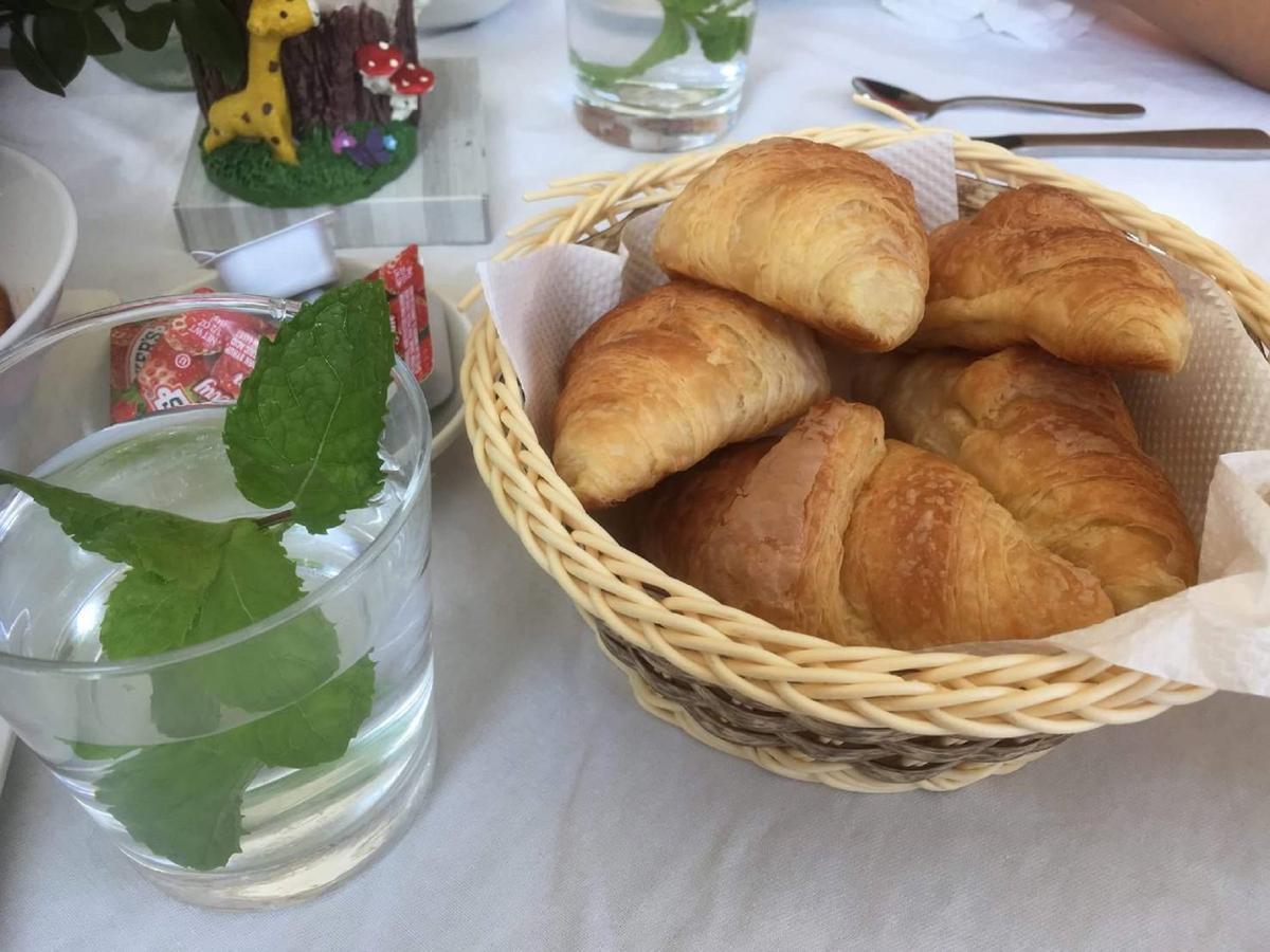 La Fleur Bnb & Restaurant Heng-ch'un Esterno foto