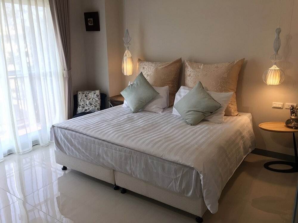 La Fleur Bnb & Restaurant Heng-ch'un Esterno foto